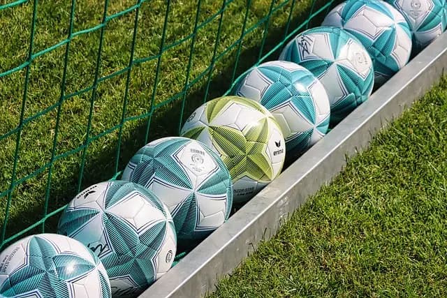 Guía de compra del mejor equipo de entrenamiento para fútbol
